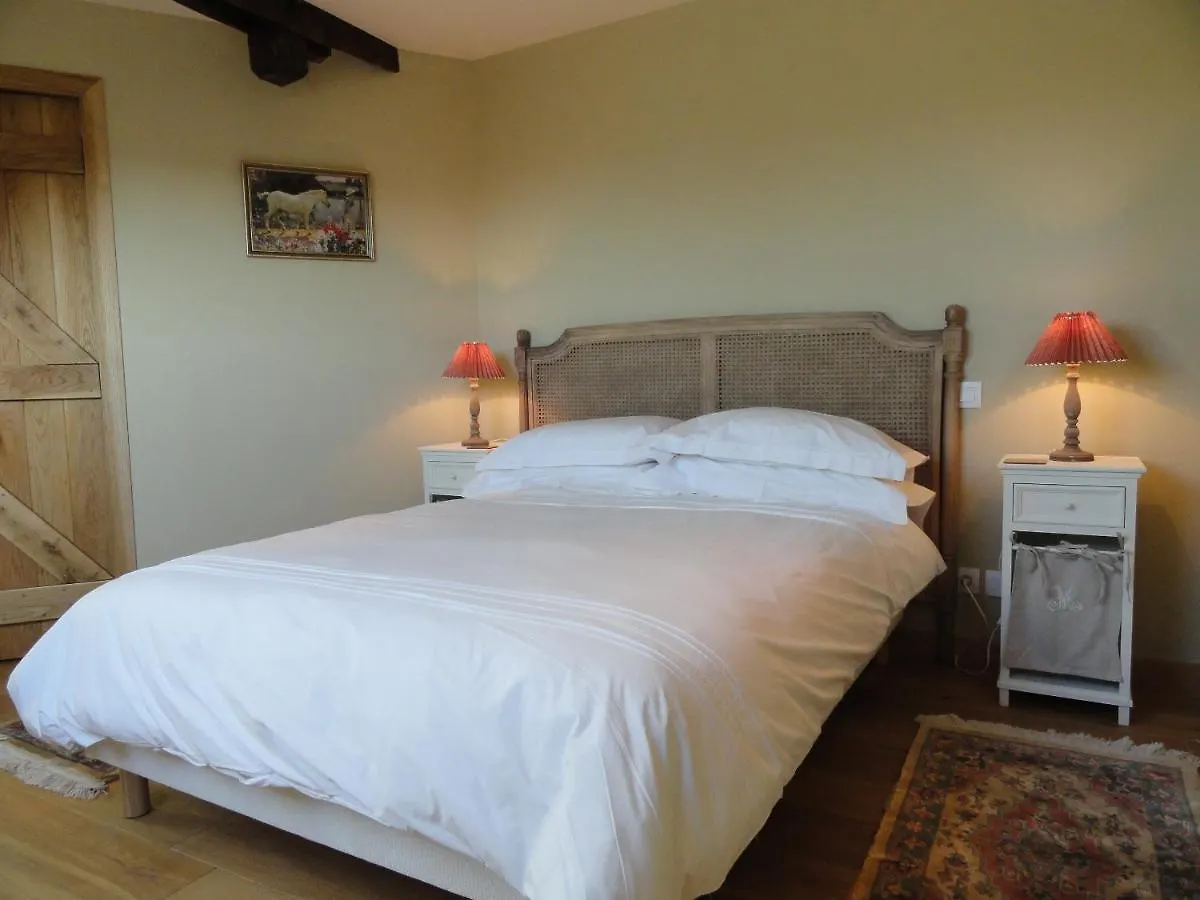 Longere Ville Voisin - Chambre D'Hote Augan