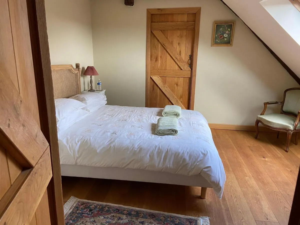 Longere Ville Voisin - Chambre D'Hote Augan Bed & Breakfast